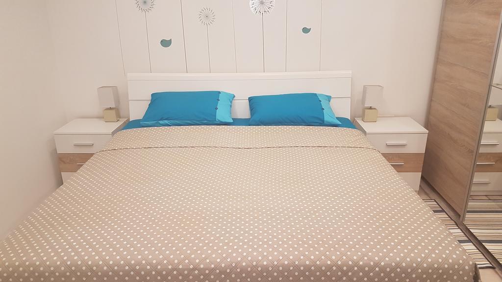 Apartman Sevilya Кострена Екстер'єр фото